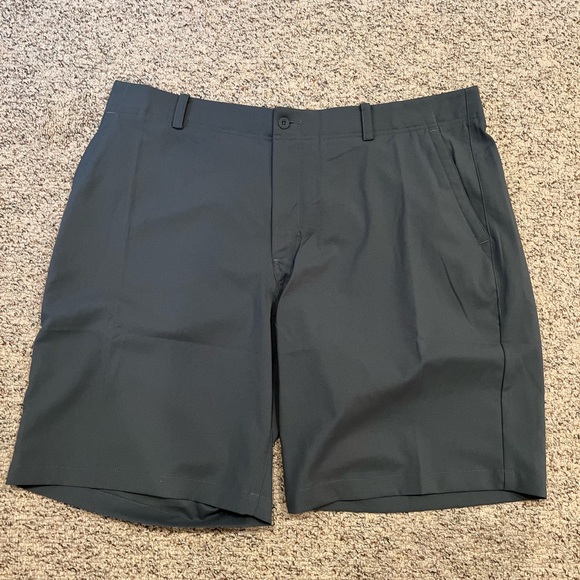 Nike Men’s Standard Fit Golf Short NWT Waist 40 - Picture 5 of 12